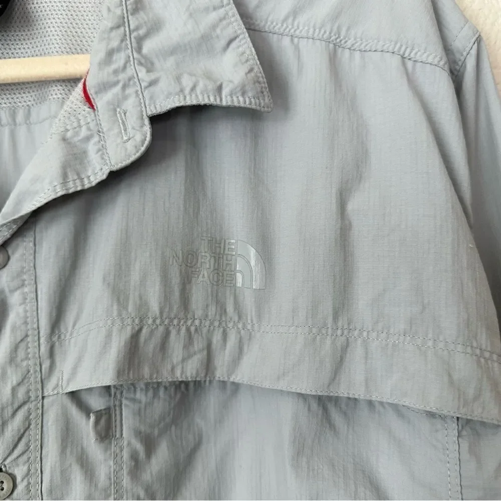 The North Face Men’s Light Gray Button Down Fishing Shirt, Size XXL